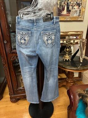 Sky Light Blue Embroidered Back Pocket Jeans